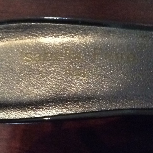 Isabella Fiore Size 8 Kitten Heels - Picture 2 of 5